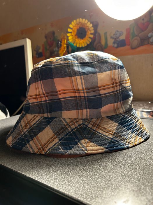 Двустранна шапка идиотка