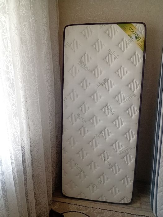 Продам два матраса