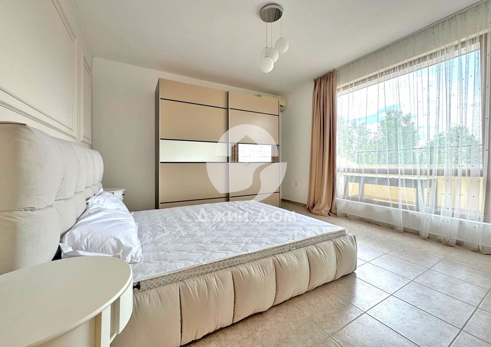 Продава се Тристаен апартамент в к.к. Слънчев бряг - 83 кв.м за 1205 €/кв.м - Снимка #4