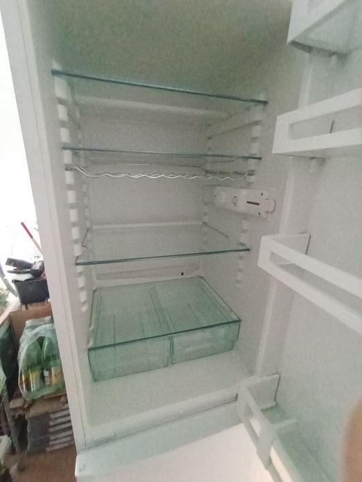 Хладилник Liebherr 180см