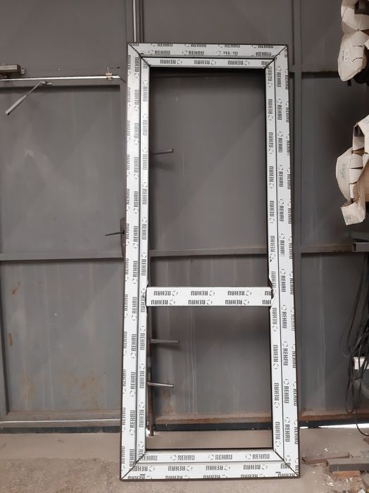 Rehau  SYNEGO- балконска врата