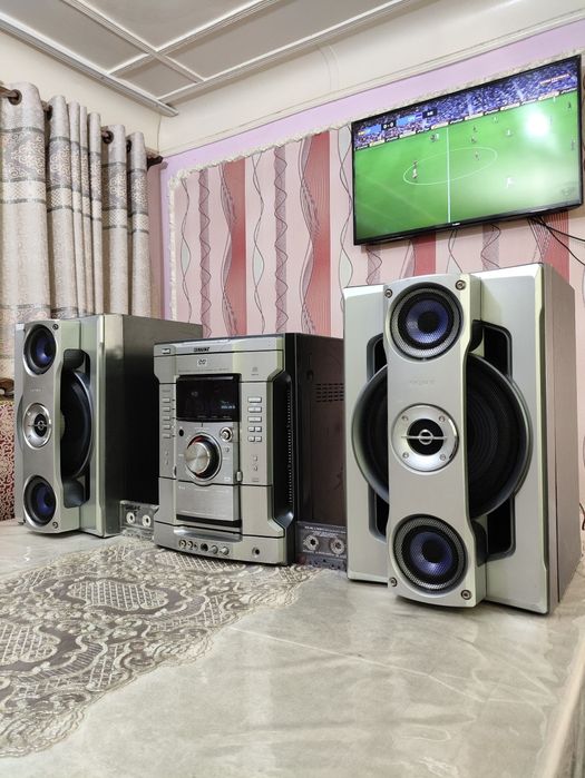 Orginal SONY 4600 watt bass bomba