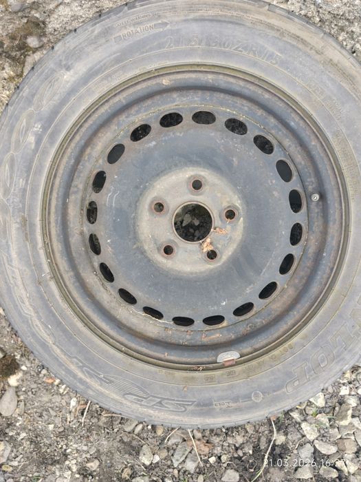 Vând cauciucuri de vara de 245/45/17