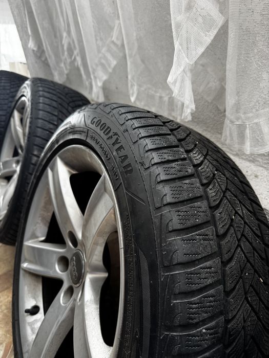 225/50/17 Зимни гуми Goodyear UGP+ 4 бр.