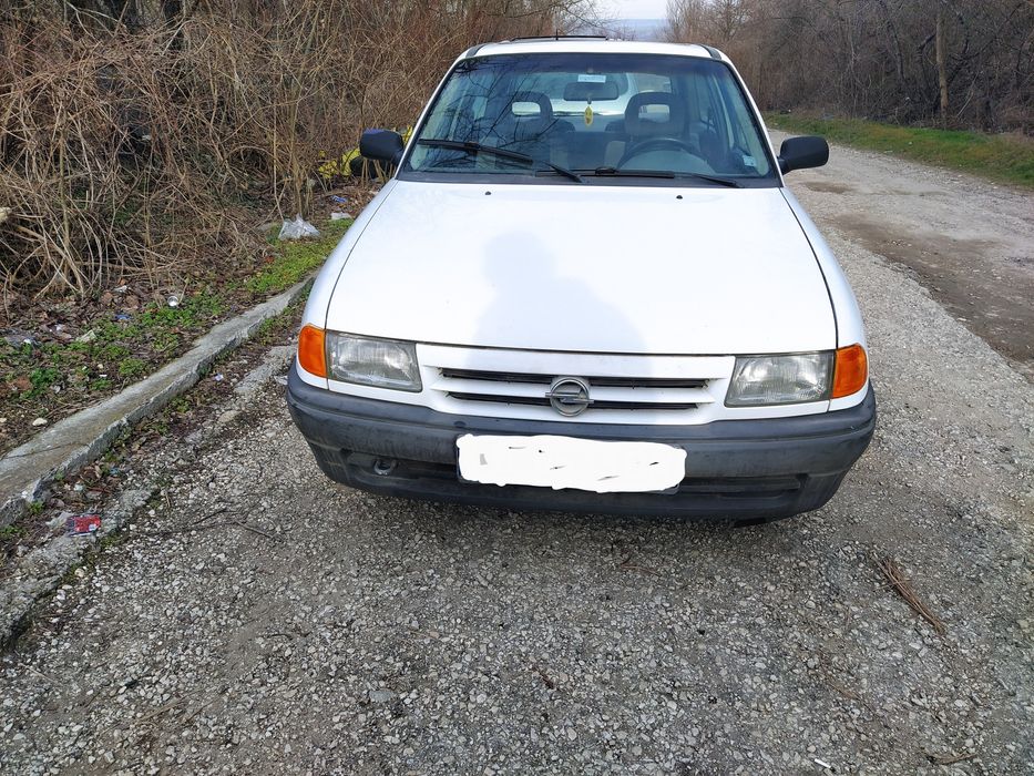 Астра Ф  на части