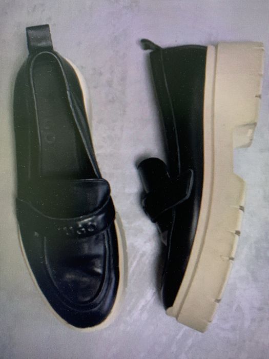 Armani exchange  hugo лоуфъри