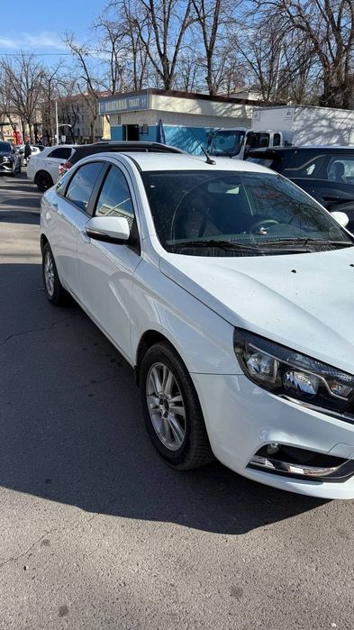 Lada Vesta Sedan