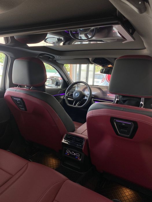 BMW I5 40L.