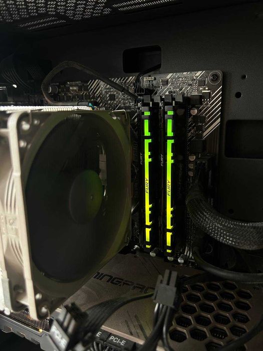 Гейминг Компютър / NVDIA GeForce RTX 3090 24GB / AMD Ryzen 9 / 64GB RAM