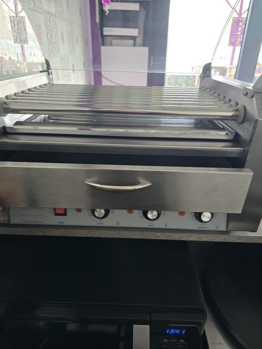 Aparat ciocolata calda/plita clatite / masina gheata / roll hot-dog