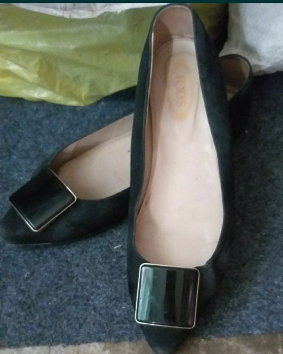 Балетки39  , 50 тыс привезенные б/у еще другая обувь  мало пользовалис