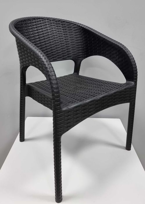 Кресло пластиковое " Оскар"