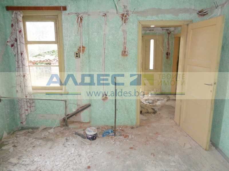 Продава се Къща в с. Виноградец, Област Пазарджик - 112 кв.м за 447 €/кв.м - Снимка #4