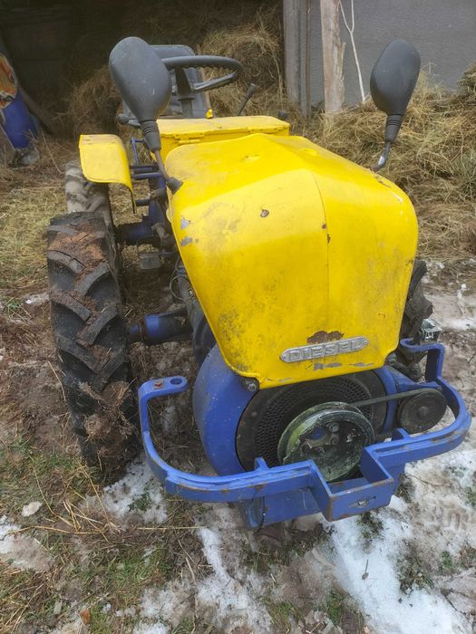 Tractor articulat  4x4 18cp