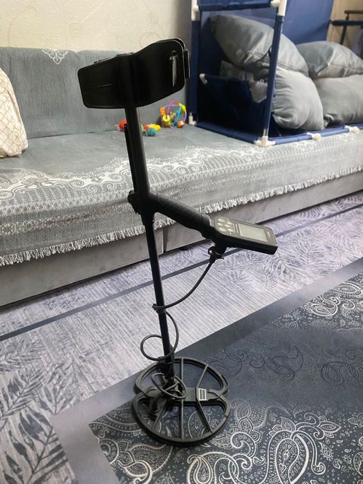 Продам металоискатель Nokta siplex plus