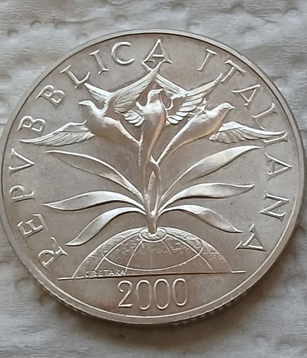 Сребърна монета.