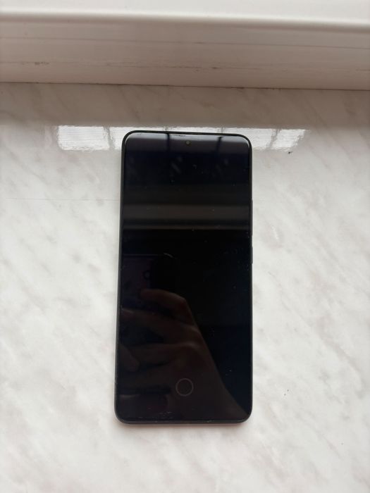 Продам Poco F5 Pro