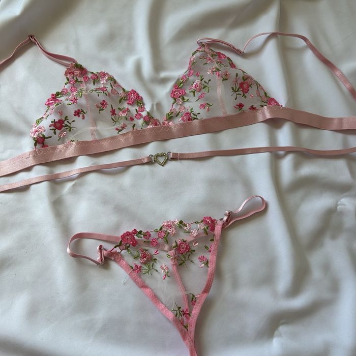 Нижнее белье | Кружевное белье | Алматы