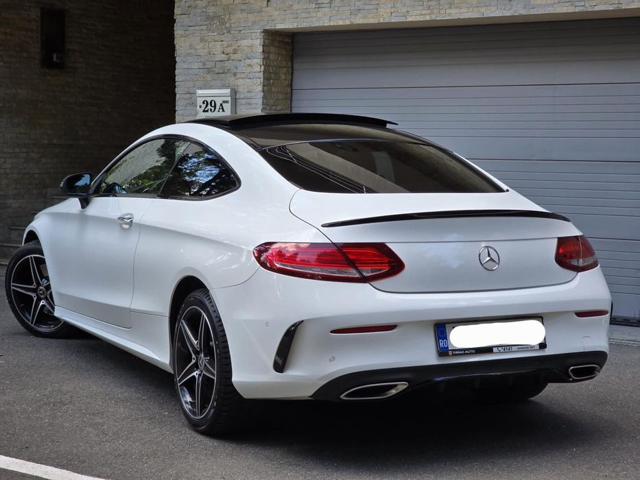 Mercedes-Benz C300   Coupe Pachet AMG An 2018