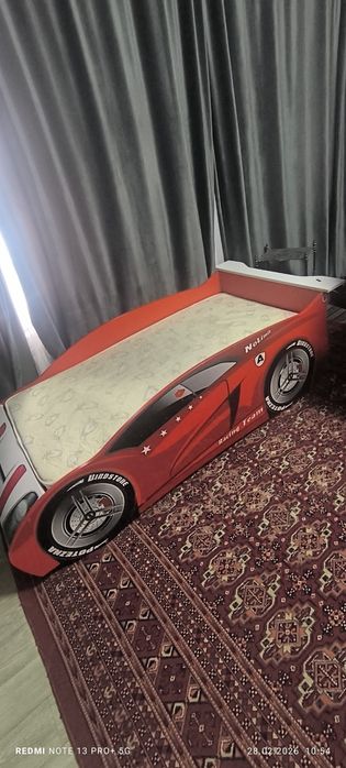 продам кровать и диван