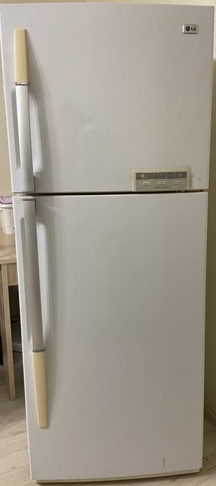 Продам холодильник LG