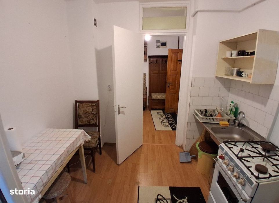 3 camere decomandat conf.1 Pacurari Petru Poni et. 1 Cod:163259