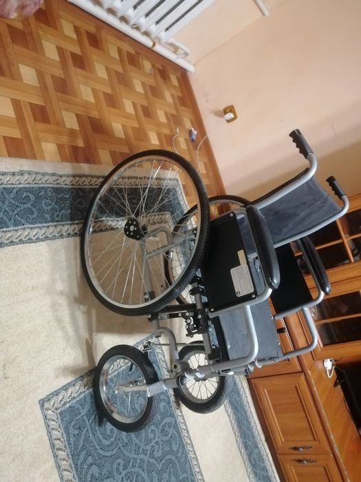 Коляска в отличном состоянии