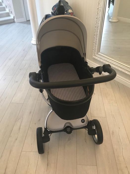 Продам коляску Mima Xary