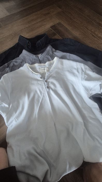 Две рубашки +футболка на р.50