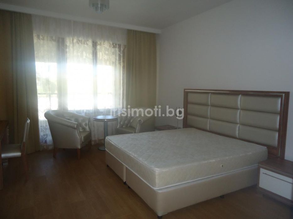 Дава се под наем Многостаен апартамент в София, Витоша - 258 кв.м за 1600 € - Снимка #4