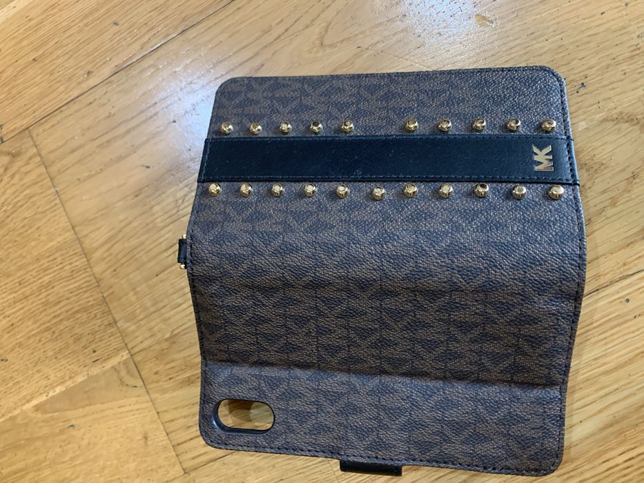 Чехол-книжка на iPhone Xʀ