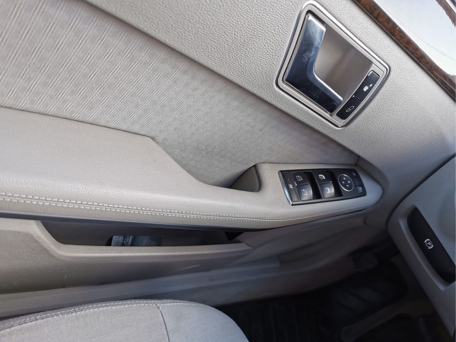 Mercedes E class
