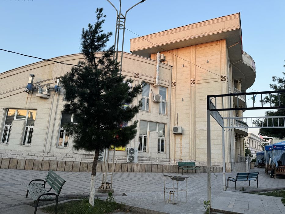 BESH BARAKA choyhonasi sotiladi