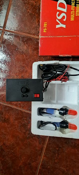 Lumini stroboscopice auto