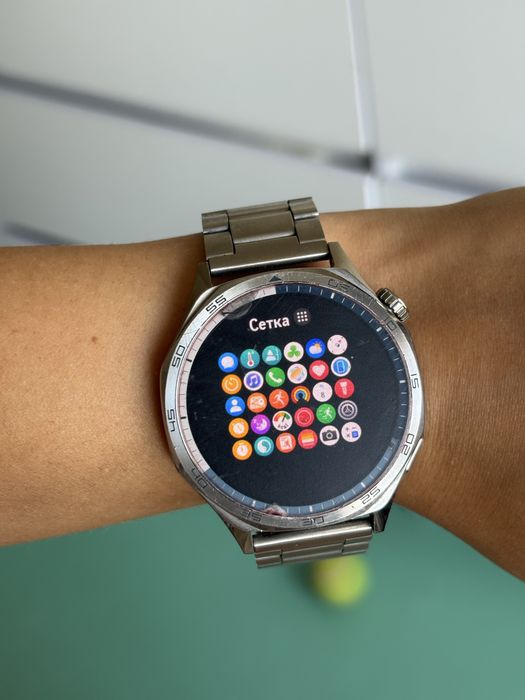 Прдаю часы Huawey GT5