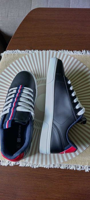 Мъжки спортни обувки