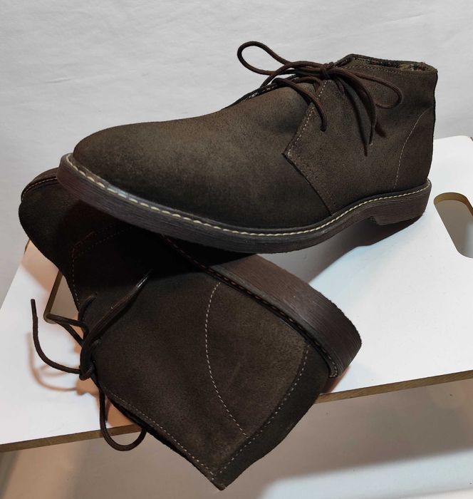 Ghete lace up 42 chukka Royal Class NOI piele naturala moale vernil