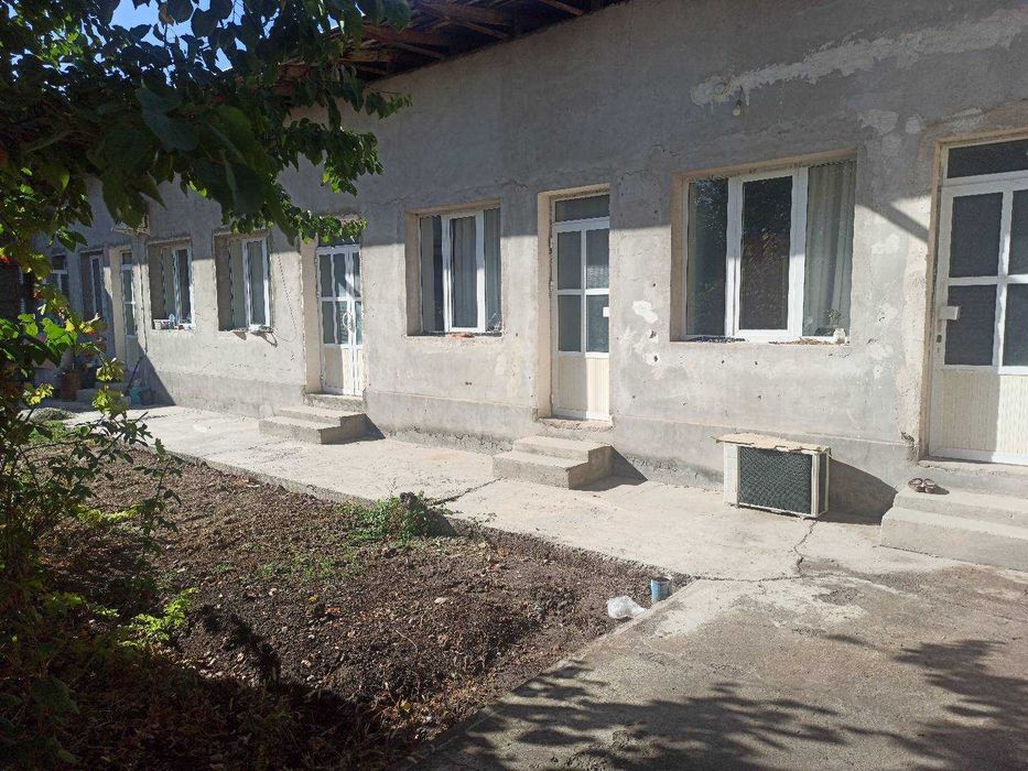 6 сотих, 3 хона ховли уй сотилади