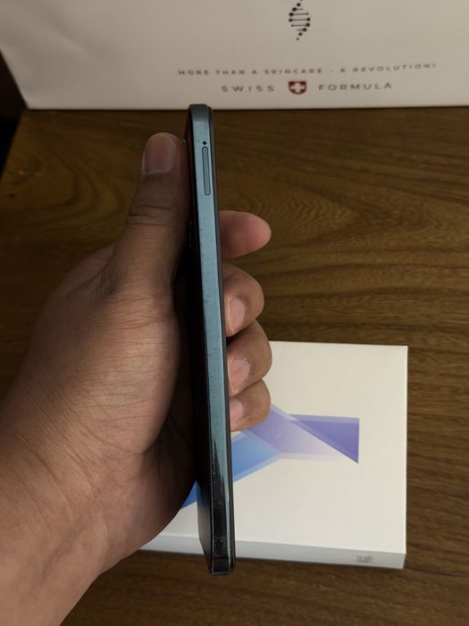Продам телефон Vivo Y28