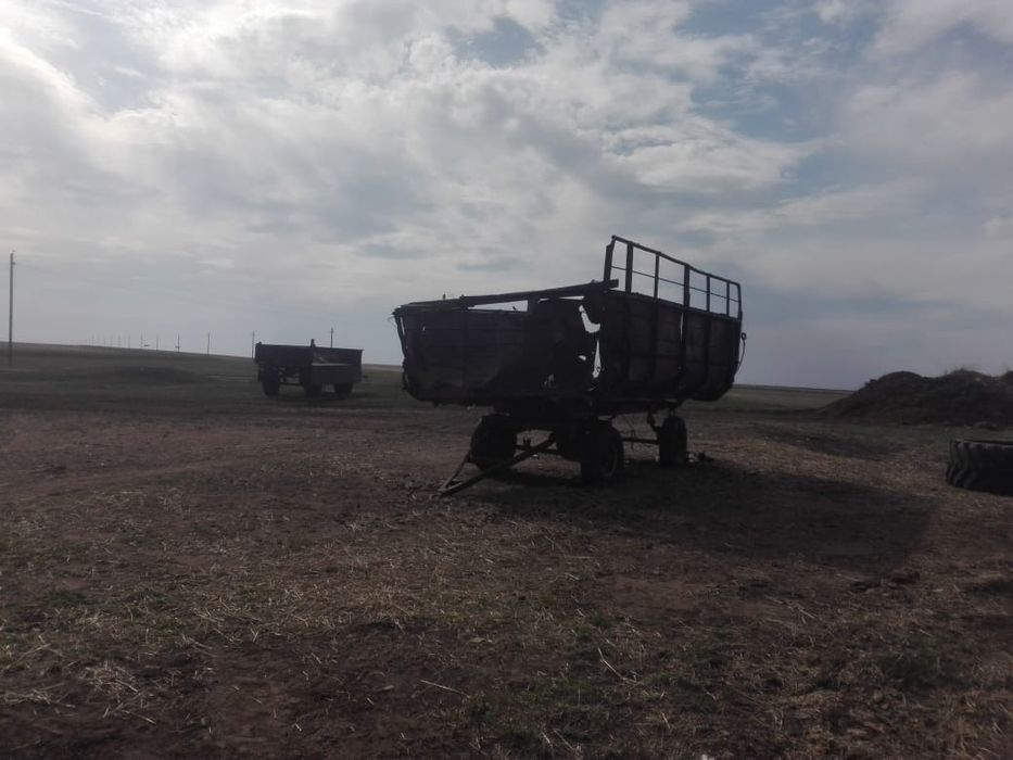Продам тележки, сеновозку