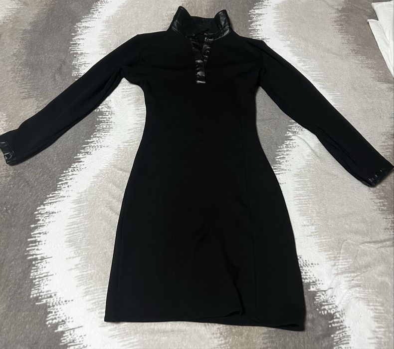 Черни рокли