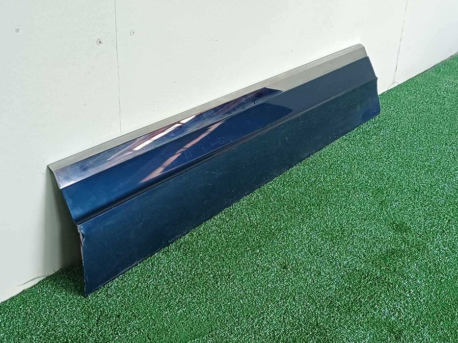 лайсна врата пр. д. VW Touareg III 2018-2025г. #1014V