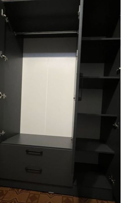 Продам шкаф новый