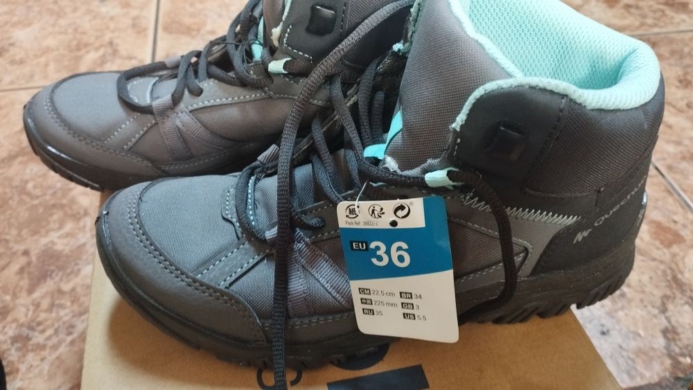 Ghete drumeție Decathlon