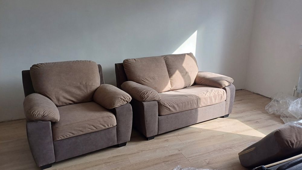 Срочно Продам мини диван и кресло