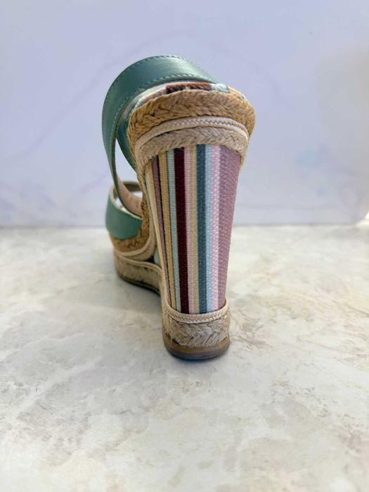 Босоножки Perfect pairs