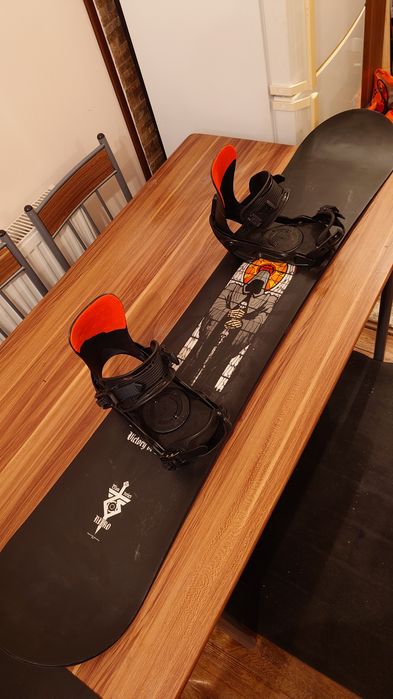 Placa Snowboard Nitro Team Series 158 cu legaturi Salomon M/L