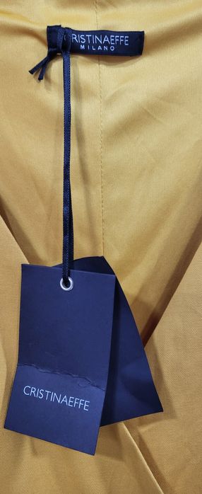 Женское платье без рукава