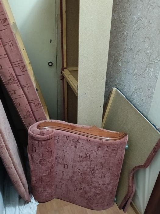 Продаю тахту,б/у