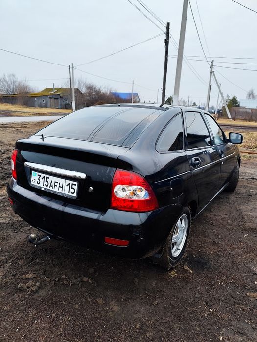 Продам Приору 2012 год